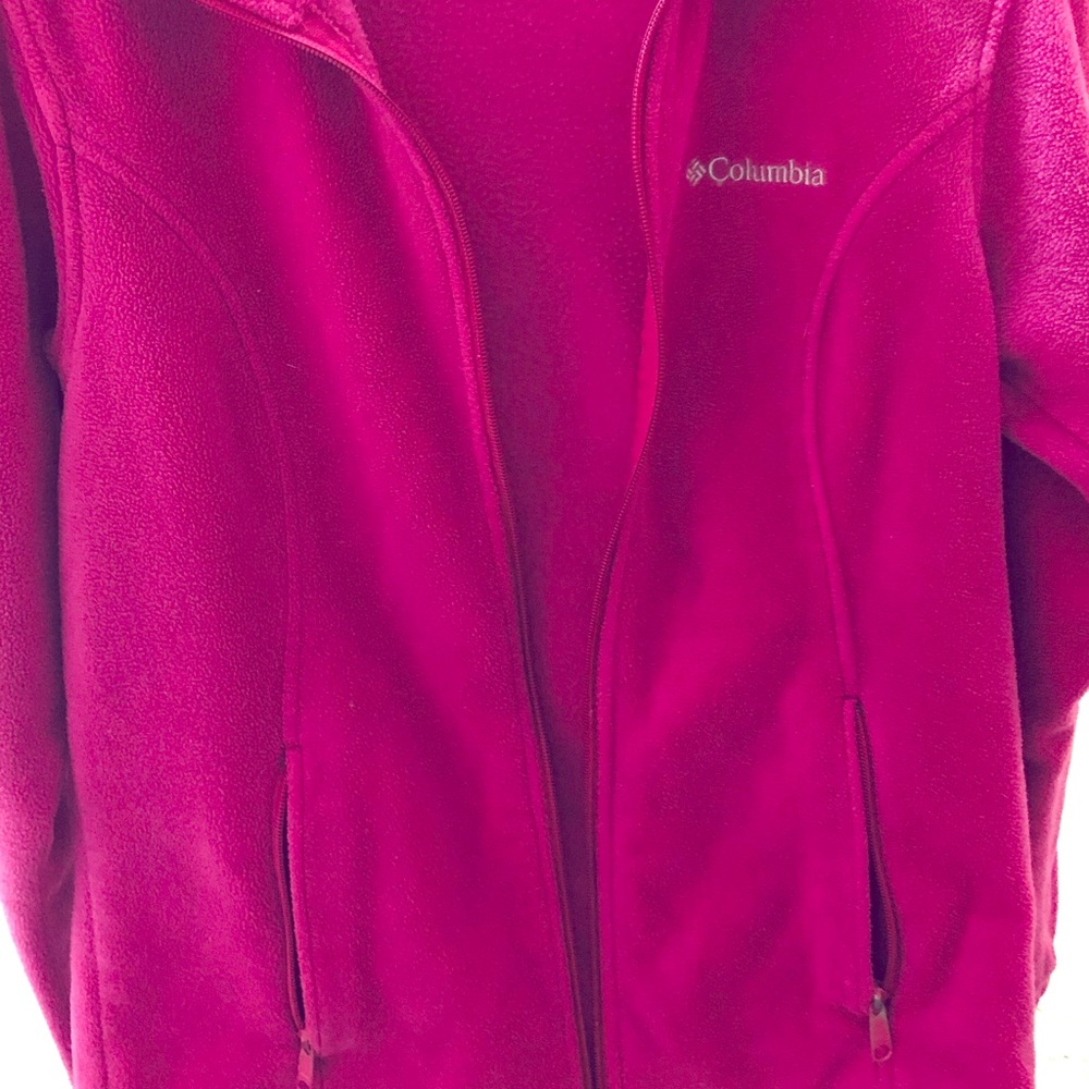 - Jacket 🧥